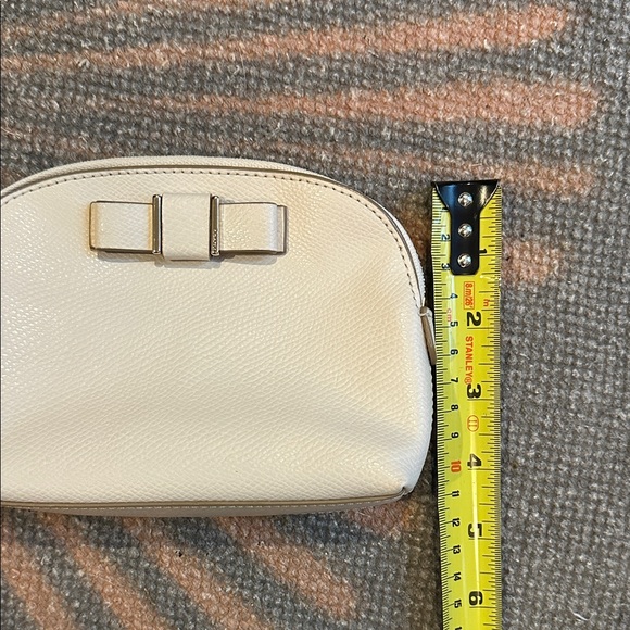 Coach Cream Bow Domed Accent Cosmetic Bag in Chalk - Picture 4 of 7